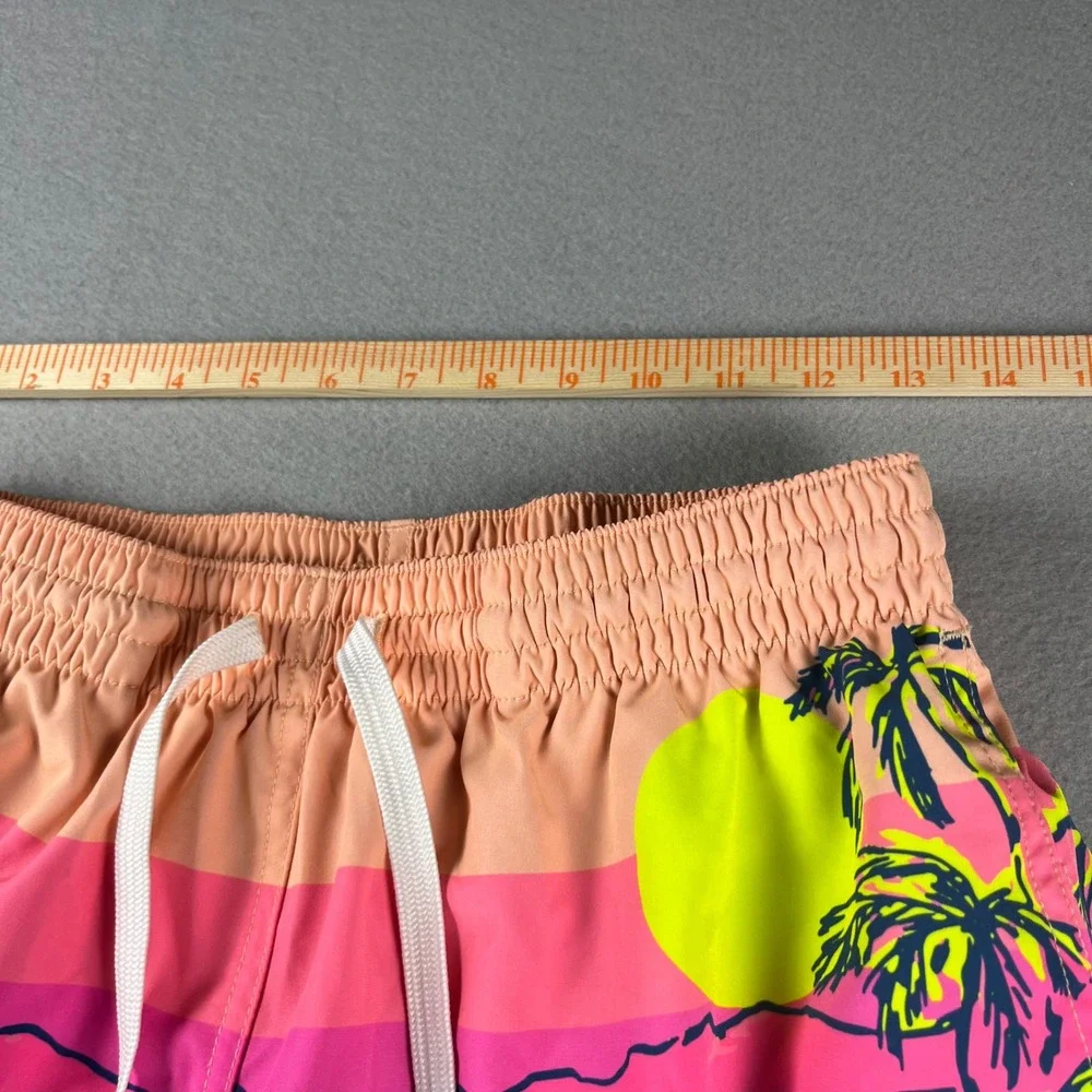 Chubbies Mens 5.5 Inseam Swim Trunks Small Multicolor Tropical Sunset Palm Tree